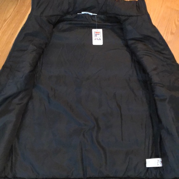 Fila Classic Men’s Zip Up Vest Puffer size XL - NWT - Picture 5 of 8